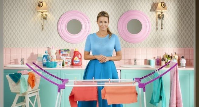 Małgorzata Rozenek-Majdan reklamuje „wiosenne porządki” z Biedronką (wideo)