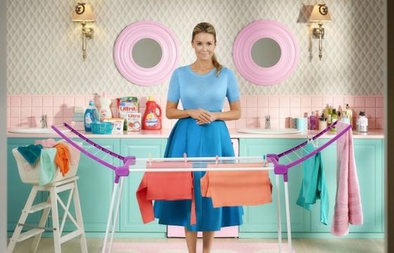 Małgorzata Rozenek-Majdan reklamuje „wiosenne porządki” z Biedronką (wideo)