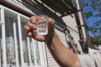 Przebadali ponad 800 badań. Ryzyko rośnie z każdą dawką
