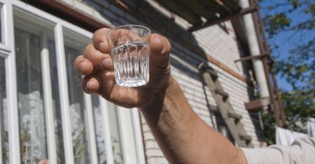 Przeanalizowali ponad 800 badań. Ryzyko rośnie z każdą dawką