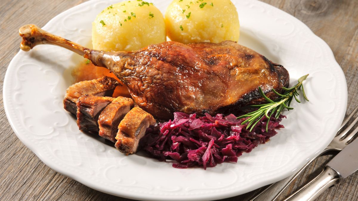 Skąd się wzięła tradycja jedzenia gęsiny?