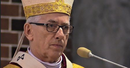 Arcybiskup Skworc złożył rezygnację. Powodem tuszowanie pedofilii
