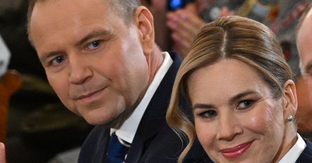 Pensja dla pierwszej damy podzieliła Polaków. Sondaż mówi wszystko