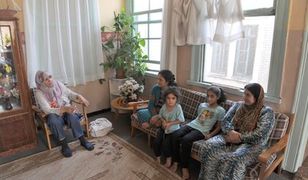 Pracownicy tej firmy żartowali z uchodźców. Teraz mogą tego żałować