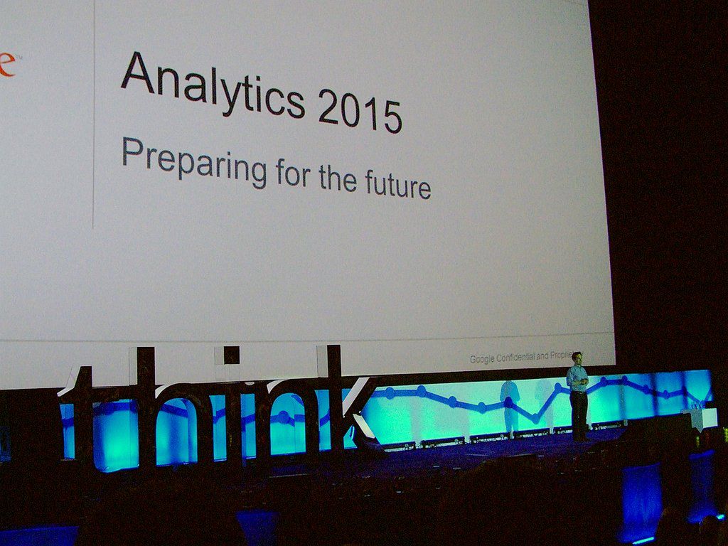 Think Analytics 2014 - googlowi specjaliści prezentują trendy w analityce