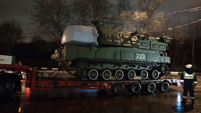 Rosyjski system obrony przeciwlotniczej z działem EMP (źródło: RIA Novosti)