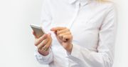 Siri uczy się nowych języków. Z zegarkiem Apple porozmawiasz po polsku?