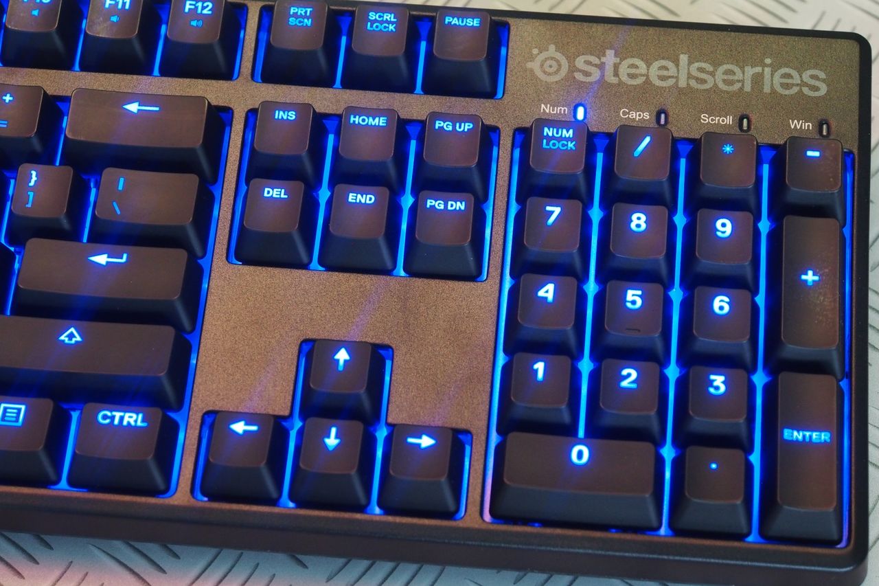 SteelSeries Apex M500, mechaniczny klasyk w nowym wydaniu