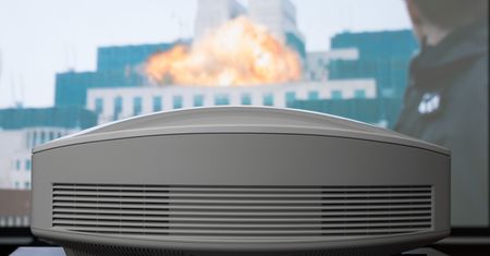 Sony VPL-HW50ES — to jest projektor!