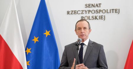 Materiały wybuchowe i list z groźbami śmierci w paczce wysłanej do Senatu. Była zaadresowana do Tomasza Grodzkiego.