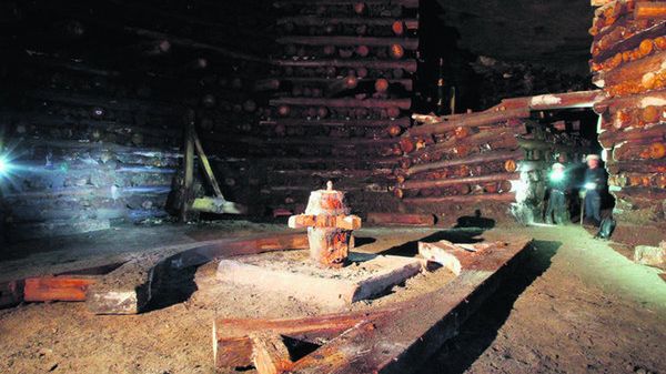 Koniec wygładzonych chodników, masz okazję poznać autentyczne wyrobiska górnicze