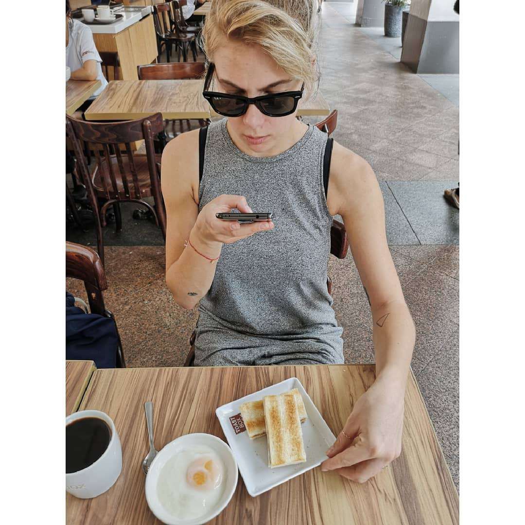 Marta Wierzbicka w Singapurze