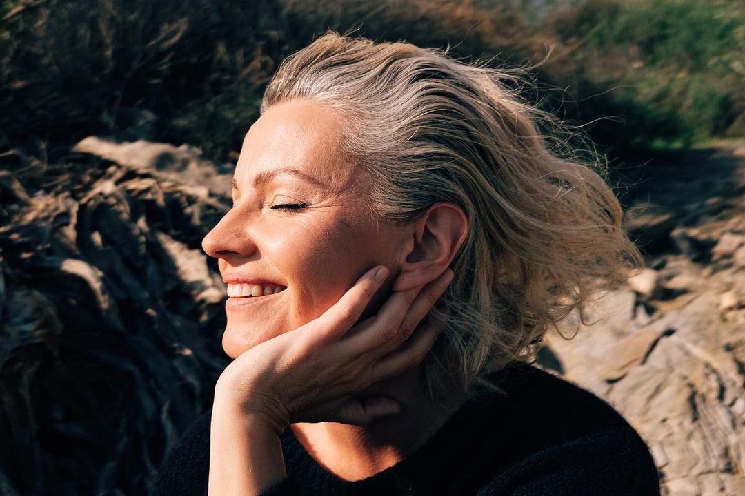 Dorota Szelągowska w siwych włosach