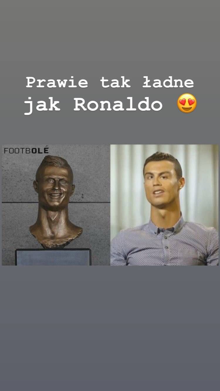 Cristiano Ronaldo i jego popiersie