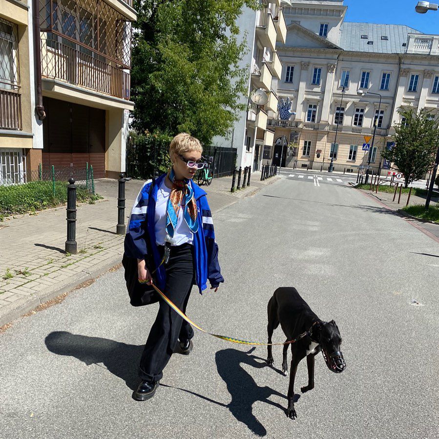 Helena Englert w krótkich włosach