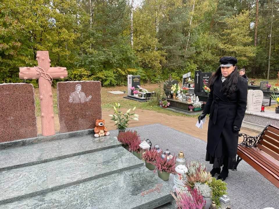 Poświęcenie nagrobku Krzysztofa Krawczyka zdjęcia