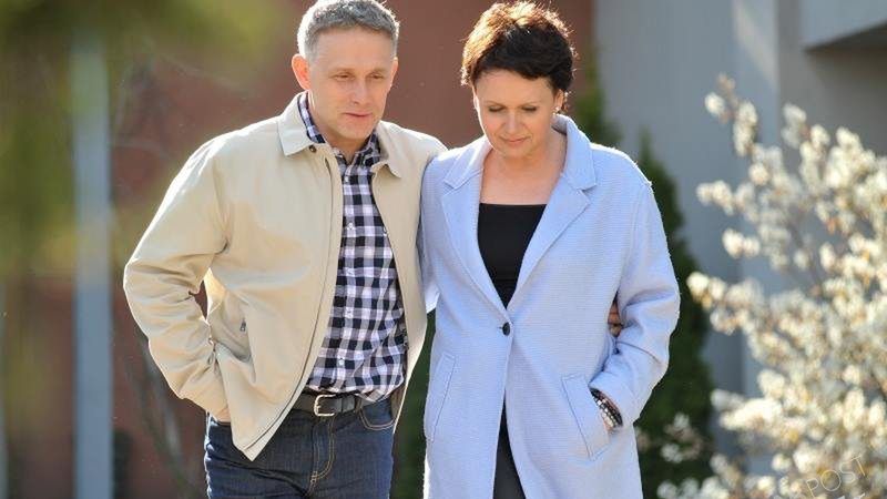 M jak miłość, Maria Rogowska (Małgorzata Pieńkowska), Artur Rogowski (Robert Moskwa)