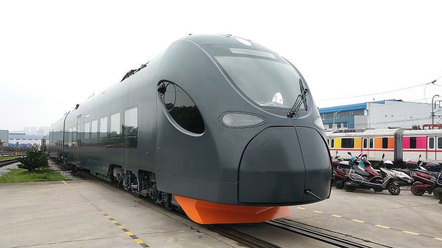 Chiński pociąg jak z filmu science-fiction może się spóźnić. Wszystkiemu winien koronawirus 1