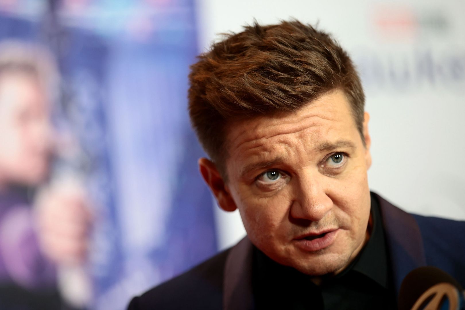 Jeremy Renner w szpitalu. "Jest w stanie krytycznym, ale stabilnym"