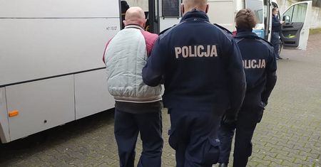 Łamali kości i wybijali zęby. Poszukiwany od 18 lat Robert M. wpadł w Niemczech
