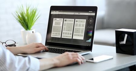 Jak zaprojektować stronę, która nie stanie się blokadą wzrostu? Rozmowa z Wojciechem Popielą z Webmetric