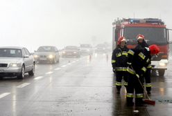 Gęsta mgła na autostradzie. W wypadku zginęła kobieta
