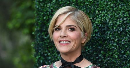 Awantura w samolocie. Selma Blair oskarżona, obrona tłumaczy aktorkę