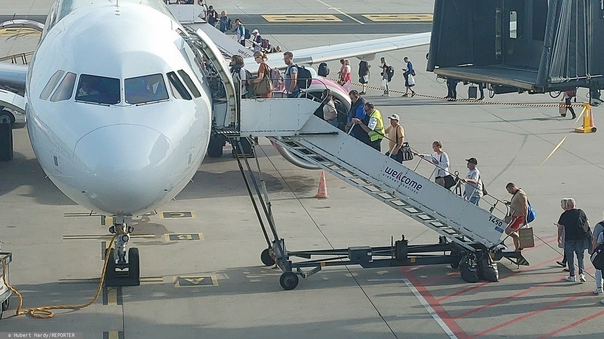 Reporter archiwum 2024 07
21.06.2024  Gdansk - lotnisko im. Lecha Walesy, linie lotnicze Wizz Air  fot Hubert Hardy/REPORTER
Hubert Hardy/REPORTER