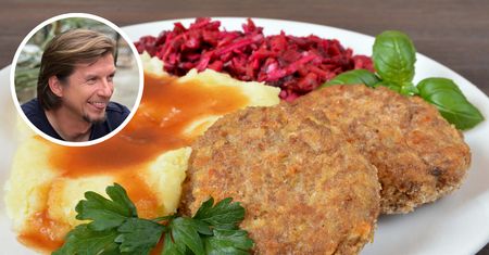 Karol Okrasa złamał przepis na kotlety mielone. Wyszły mięciutkie i soczyste