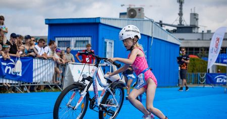 Największy dziecięcy triathlon w Polsce wraca do Poznania. Już jutro startuje Enea Junior Poznań Triathlon 2025