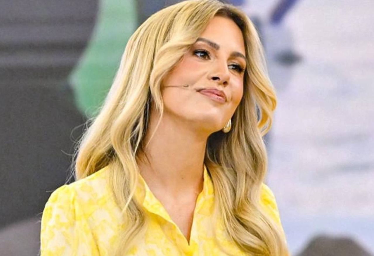 Aż trudno oderwać wzrok. Agnieszka Hyży pokazała się w cekinowej "miniówce"