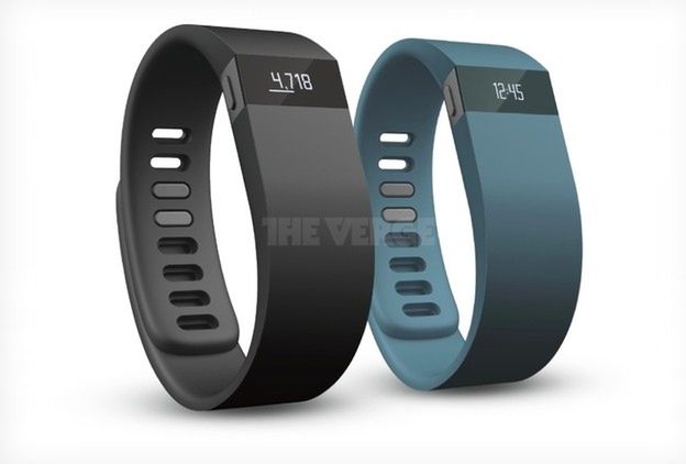 W skrócie: Fitbit Force, opóźnienia w produkcji iPada mini 2 i Pantech Vega Note 4