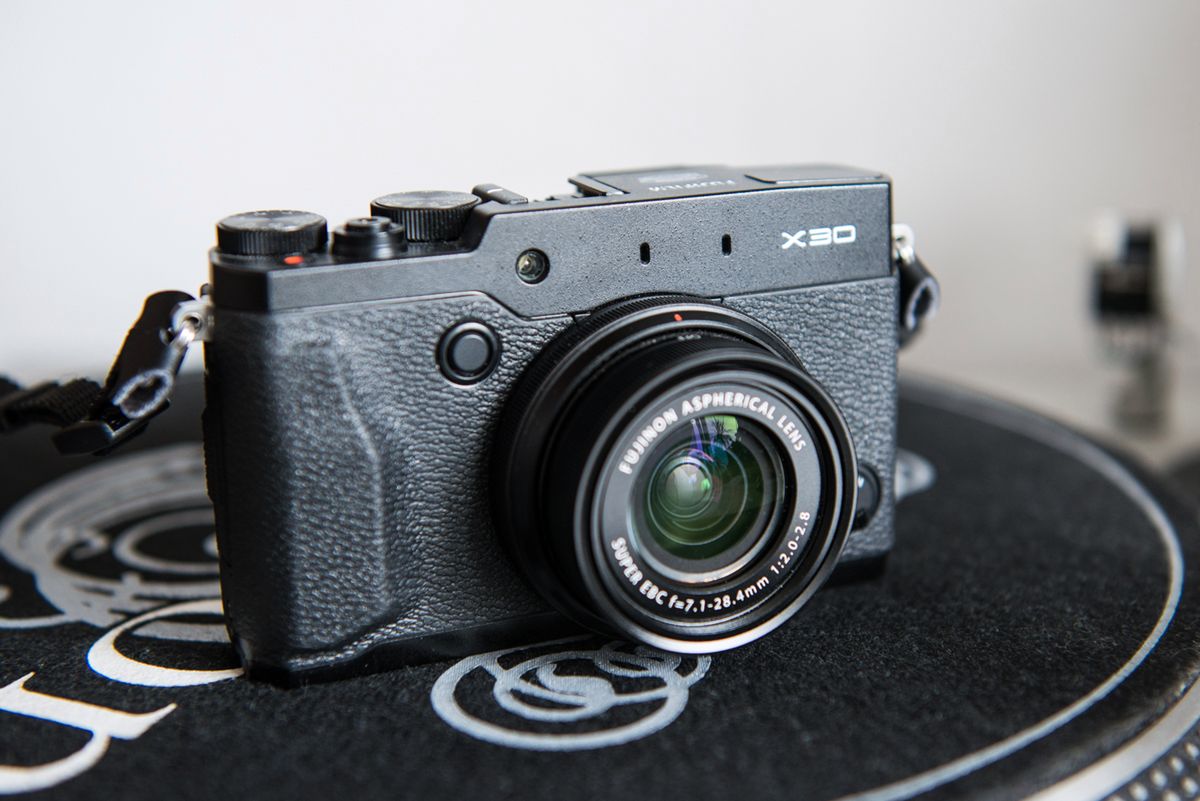 Fujifilm X30 - retro i premium jeszcze lepiej połączone [test] 2
