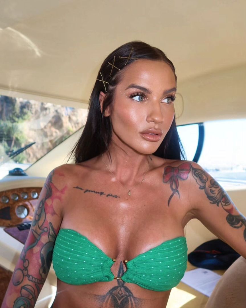 Karolina Gilon podczas nagrań do programu "Love Island. Wyspa miłości"