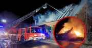 Nocny pożar w Brzostowie. Mieszkańcy cali, straty są ogromne