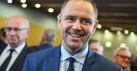 Jednak Nawrocki kandydatem PiS? Ekspert wskazuje różnice z Dudą