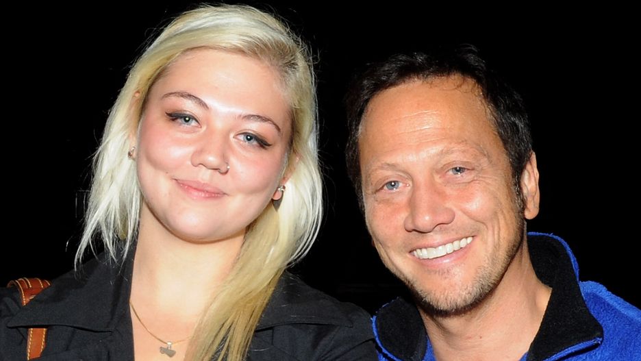 Comedian Portraits at the Ice House Comedy Club - Pasadena, CAPASADENA, CA - OCTOBER 22:  (L-R) Personal manager, John Schneider, musician Elle King and comedian Rob Schneider pose at The Ice House Comedy Club on October 22, 2009 in Pasadena, California.  (Photo by Michael Schwartz/WireImage)Michael S. Schwartz