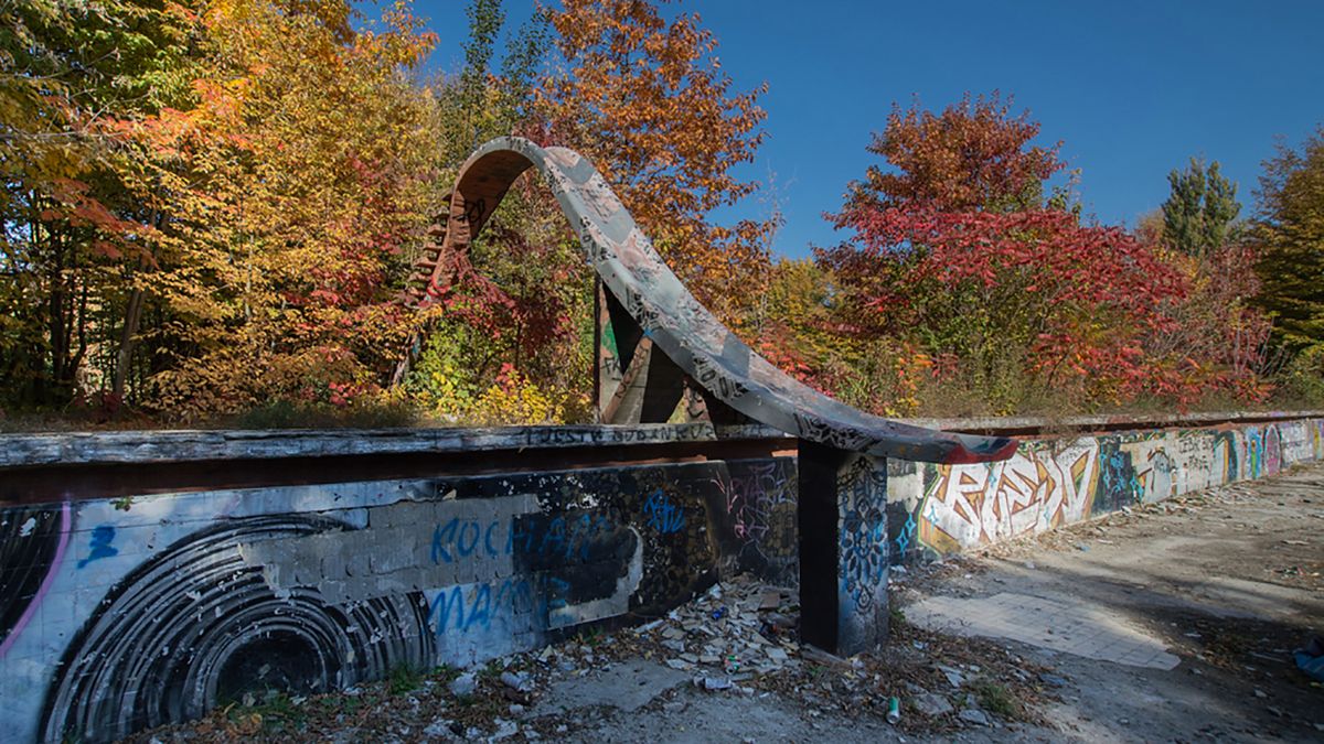 Zapomniane baseny Skry, czyli opuszczone perełki Warszawy 1