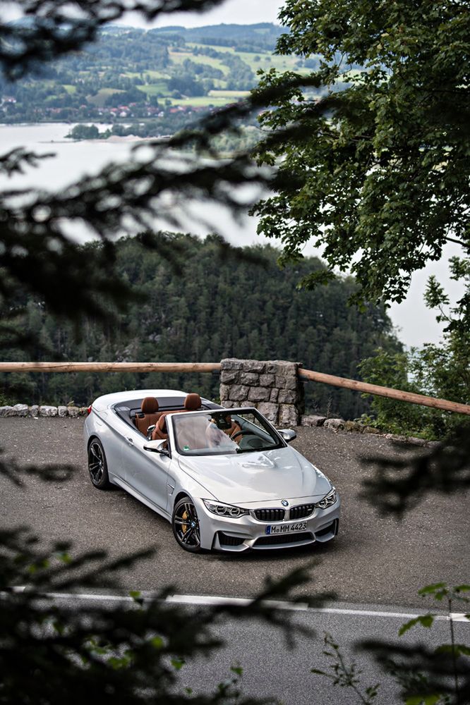 Ogromna galeria zdjęć z kabrioletem BMW M4 127