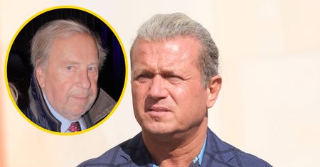 Jakimowicz powrócił. Zamieścił wulgarny wpis o Stuhrze