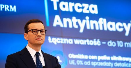 „Tarcza Antyinflacyjna”. Rząd obniża ceny paliw, energii i żywności