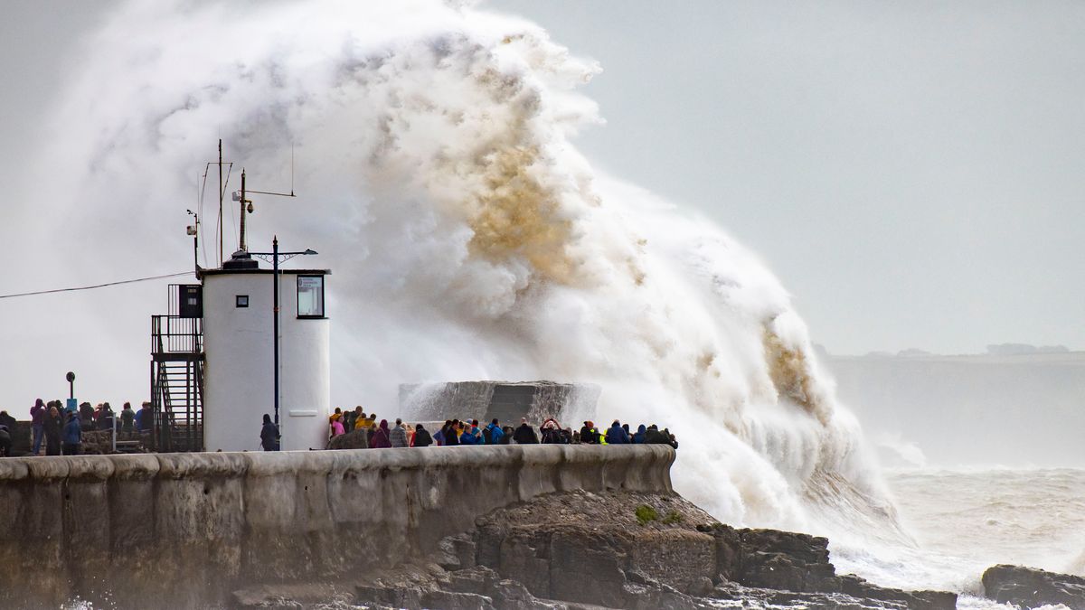 Zdjęcie dnia. Sztorm Francis uderza w Wielką Brytanię 1