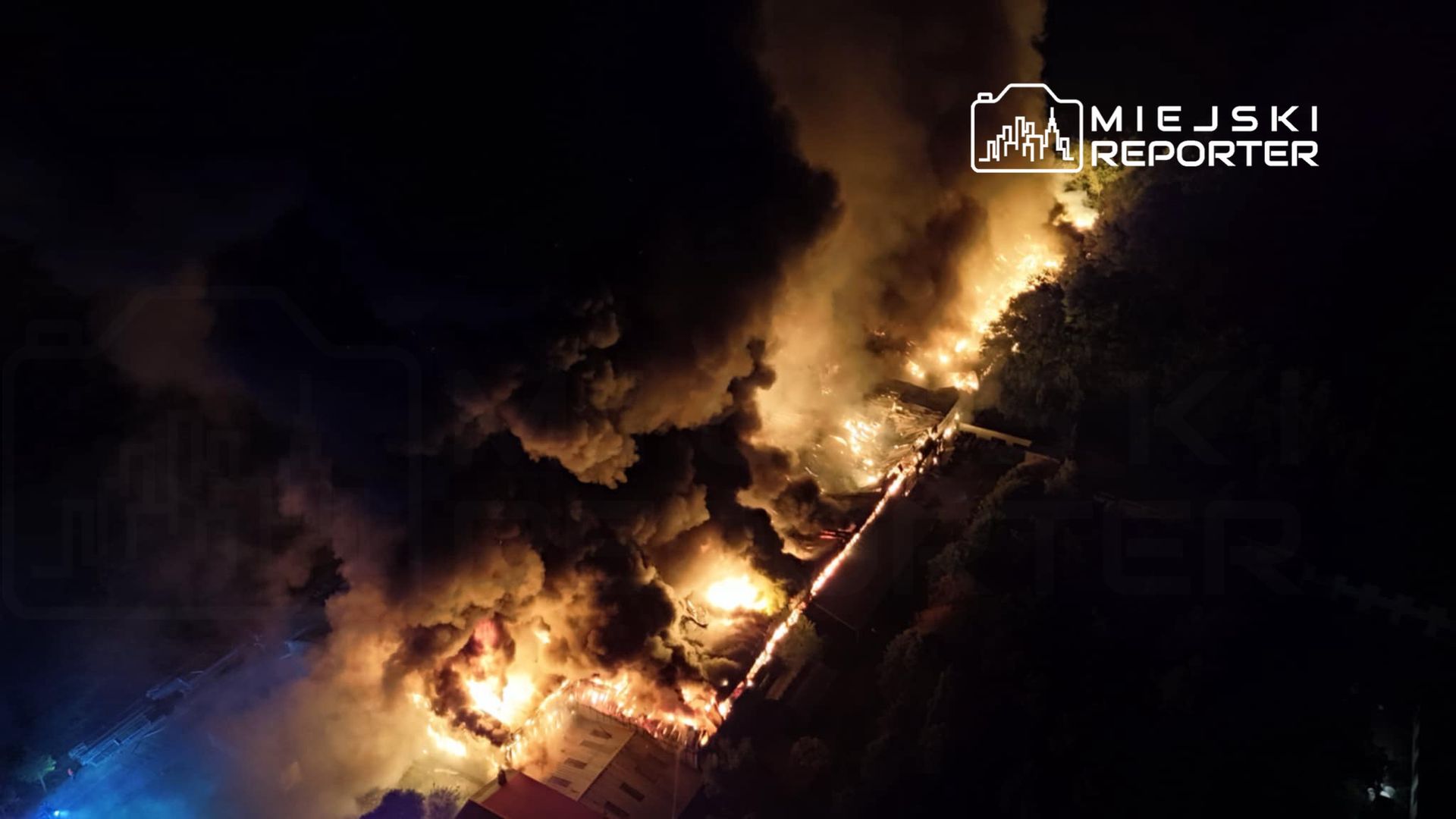 Potężny pożar pod Warszawą.