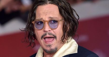 Johnny Depp przeszedł OLBRZYMIĄ PRZEMIANĘ na potrzeby nowej roli. Poznalibyście go teraz?