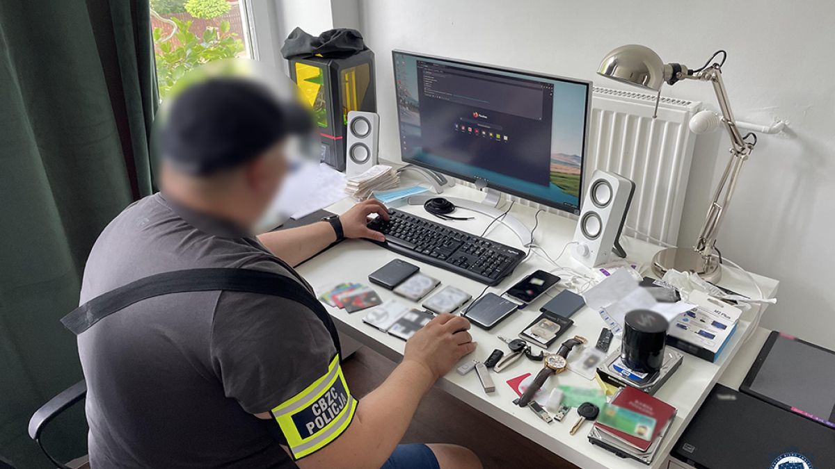 Oszuści ukradli miliony złotych. Jest akt oskarżenia