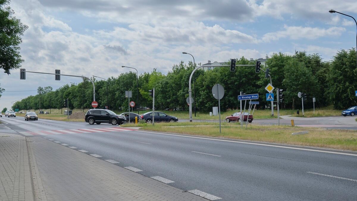 Firmy zainteresowane przebudową skrzyżowania al. Witosa z ul. Doświadczalną oczekują większych środków, niż planował wydać ratusz