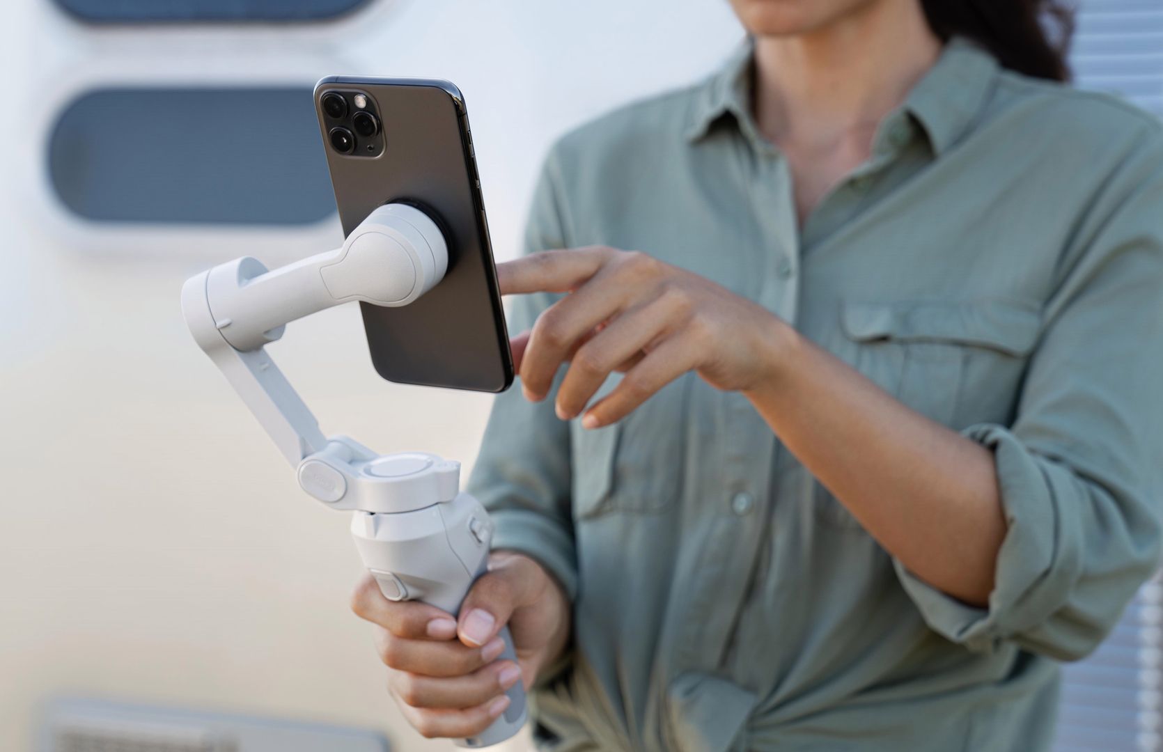 DJI OM4. Recenzja stabilizatora do nagrywania wideo smartfonem 1