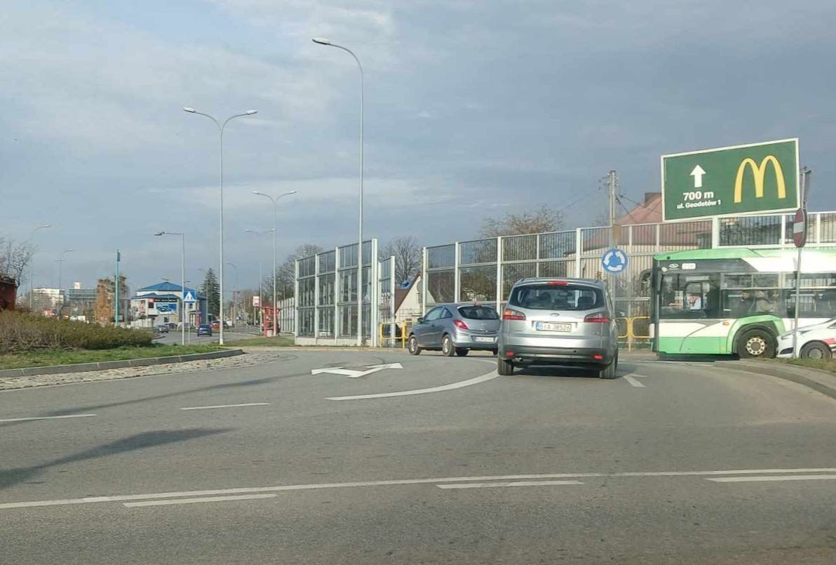 Nowe pasy wymalowane na Dojlidach