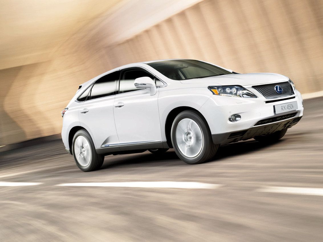 Hybrydowy SUV Lexusa
