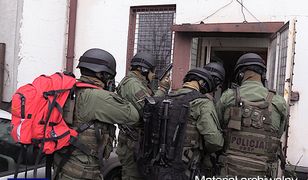 Na bazarze można było kupić niemal każdy dokument. Policja zadała fałszerzom kolejny cios